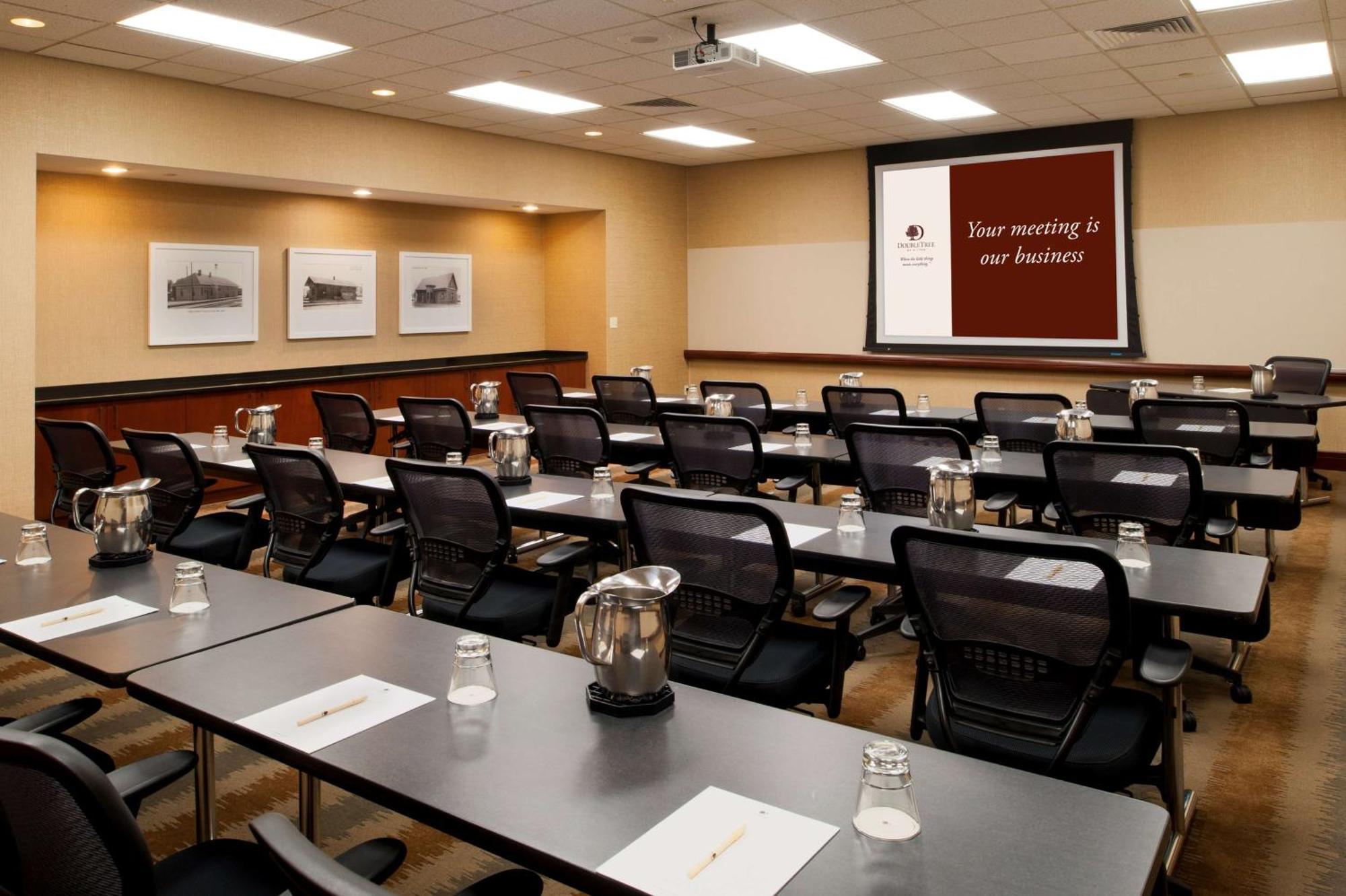 Doubletree By Hilton Hotel St. Louis - Chesterfield Exteriör bild