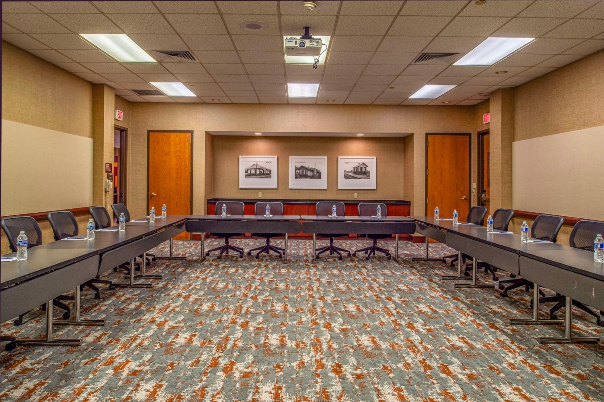 Doubletree By Hilton Hotel St. Louis - Chesterfield Exteriör bild