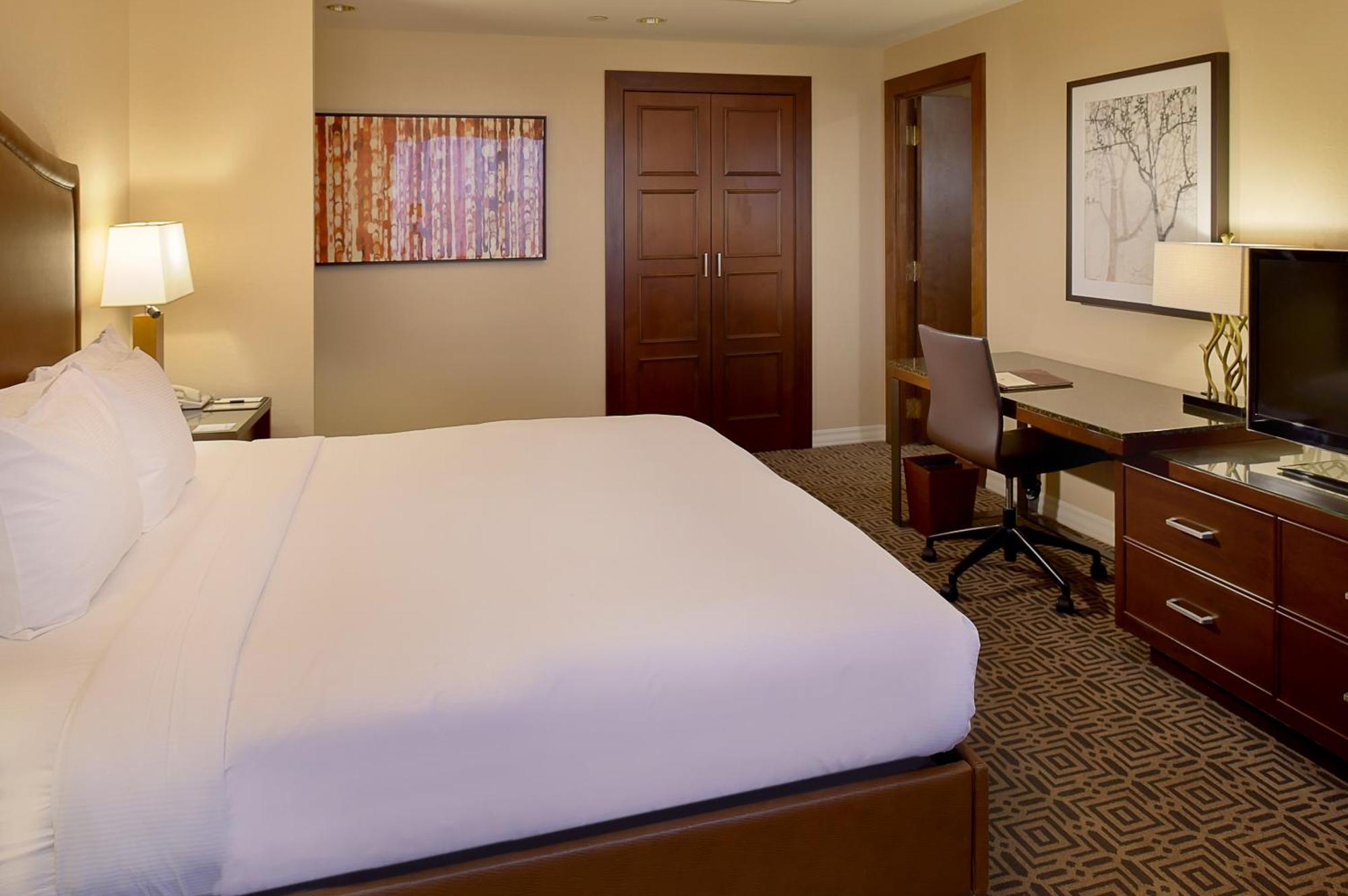 Doubletree By Hilton Hotel St. Louis - Chesterfield Exteriör bild