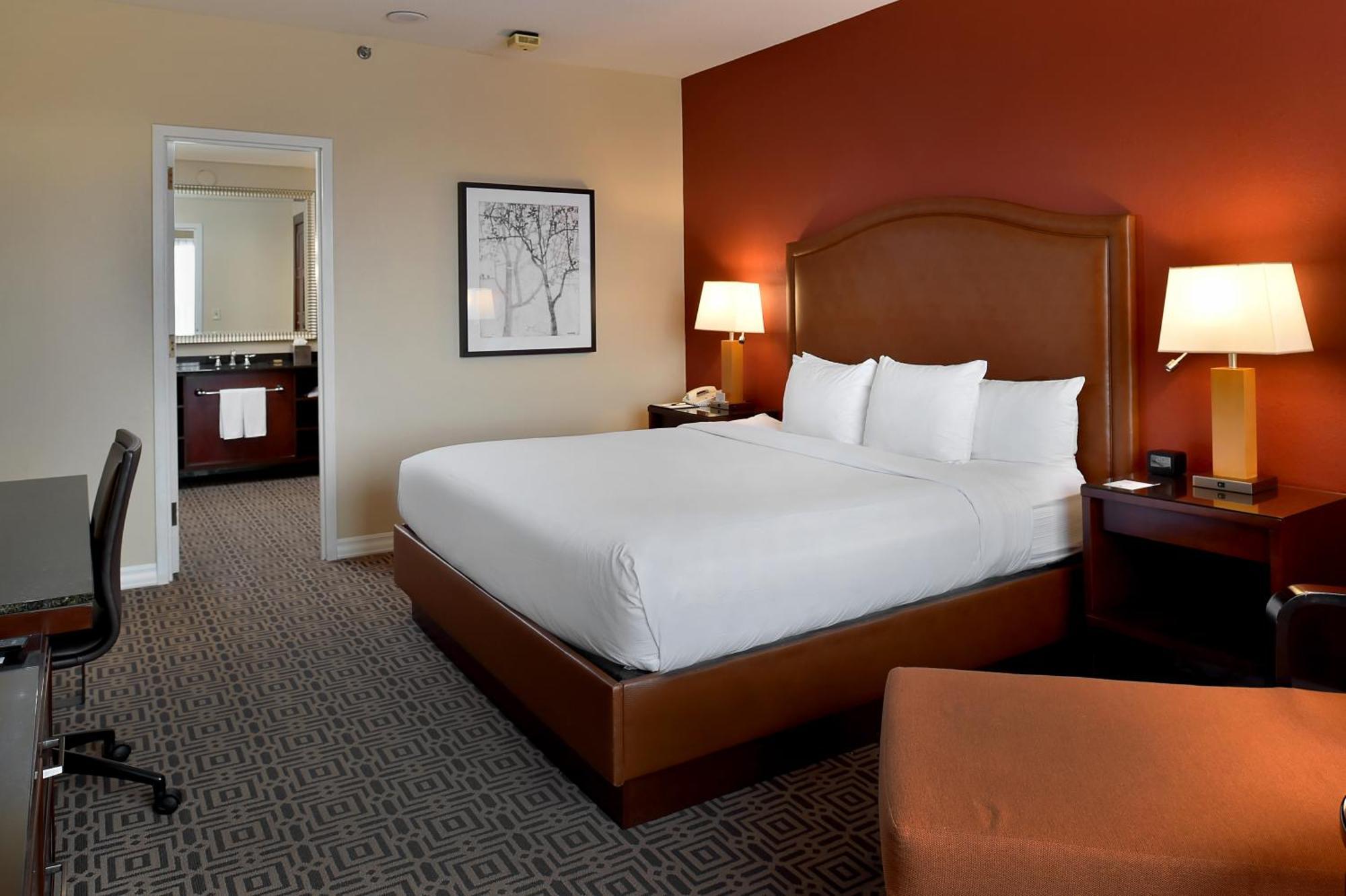 Doubletree By Hilton Hotel St. Louis - Chesterfield Exteriör bild